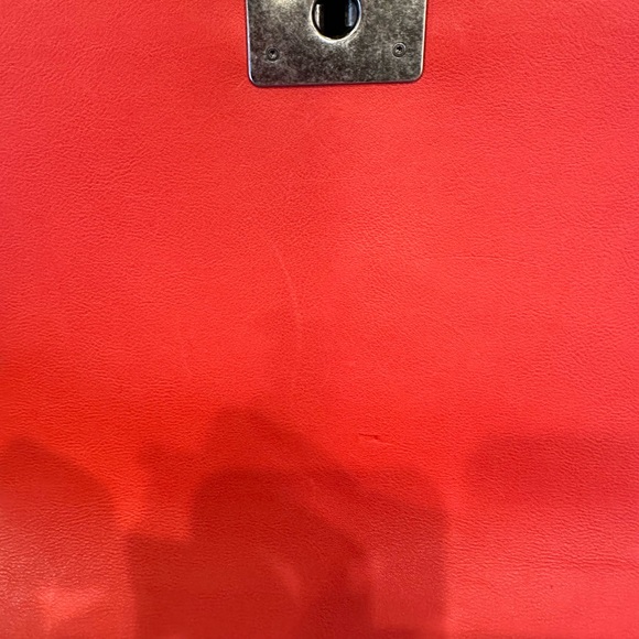 Brand new medium Chanel boy bag. 100% authentic with original card and box - Picture 6 of 8